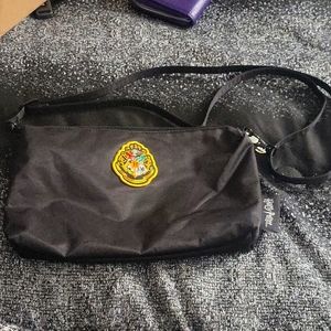 Harry Potter Hogwarts Crest black bag